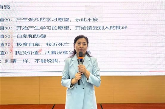 文本

AI 生成的内容可能不正确。